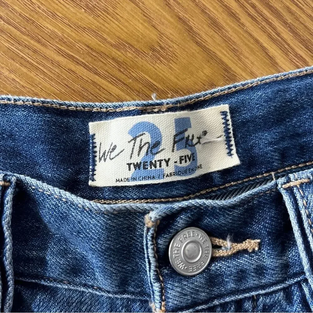 We The Free Loving Good Vibrations cut off jean shorts mid indigo - 25